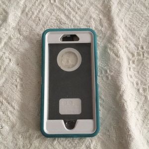 iPhone 7/8 otter box case gently used!
